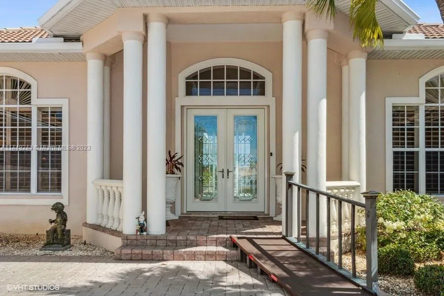 1524 Columbian Drive Punta Gorda, FL 33950