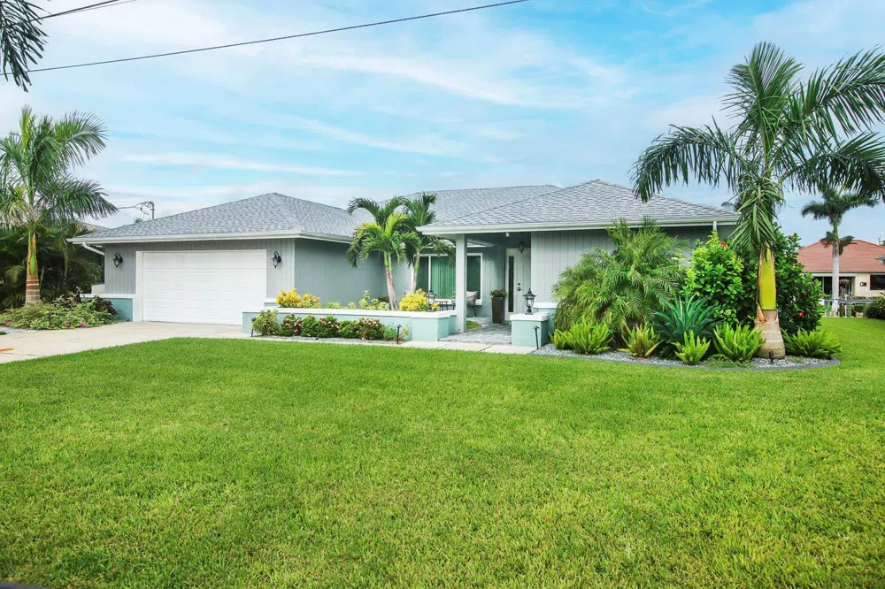 3328 SE 18TH AVENUE Cape Coral, FL 33904