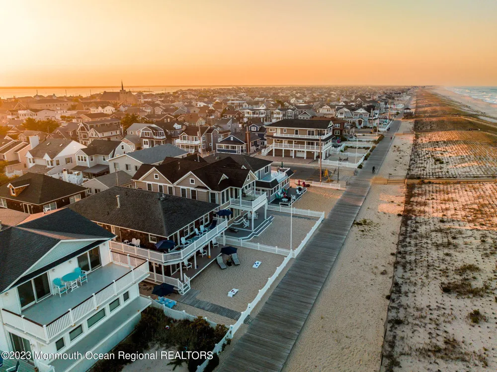 1404 Oceanfront #UPPER Lavallette, NJ 08735