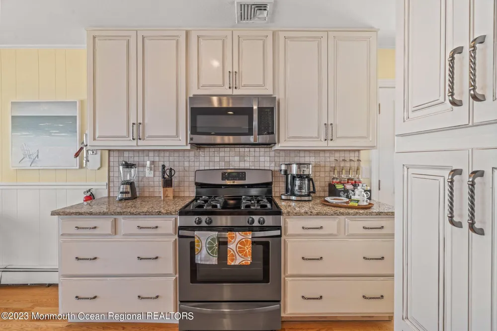 1404 Oceanfront #UPPER Lavallette, NJ 08735