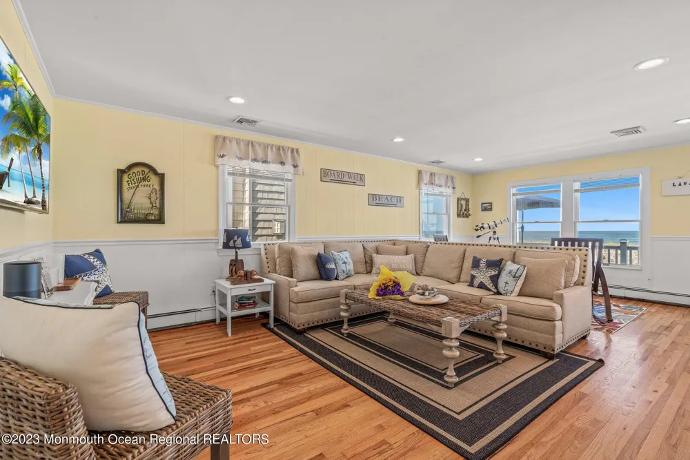 1404 Oceanfront #UPPER Lavallette, NJ 08735