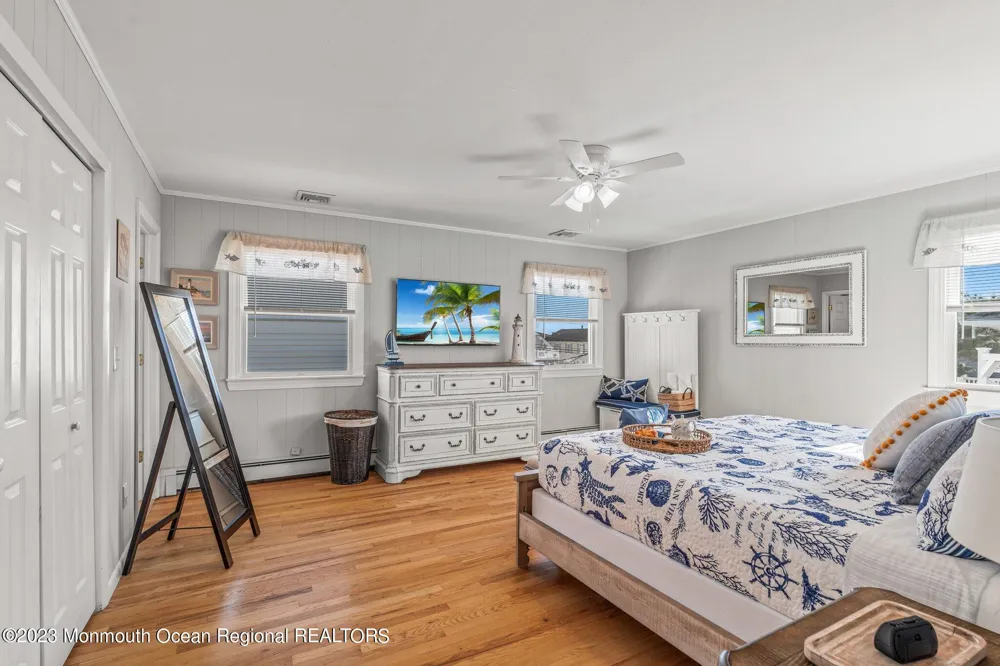 1404 Oceanfront #UPPER Lavallette, NJ 08735