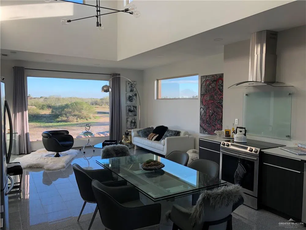 305 Palm Shores Boulevard #201A La Joya, TX 78560