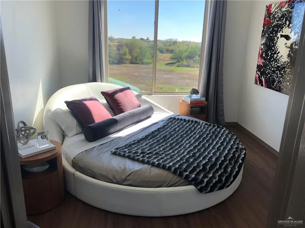 305 Palm Shores Boulevard #201A La Joya, TX 78560