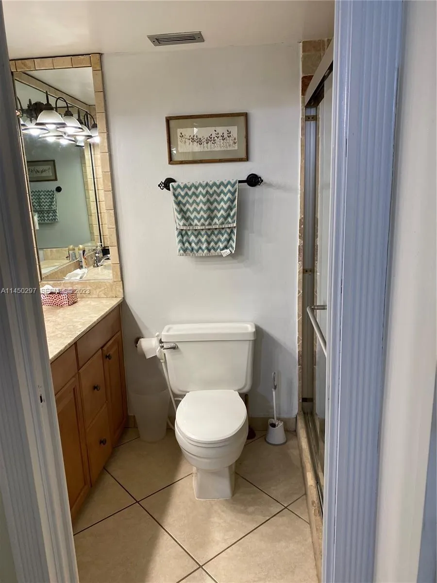 3725 S Ocean Dr #1521 Hollywood, FL 33019