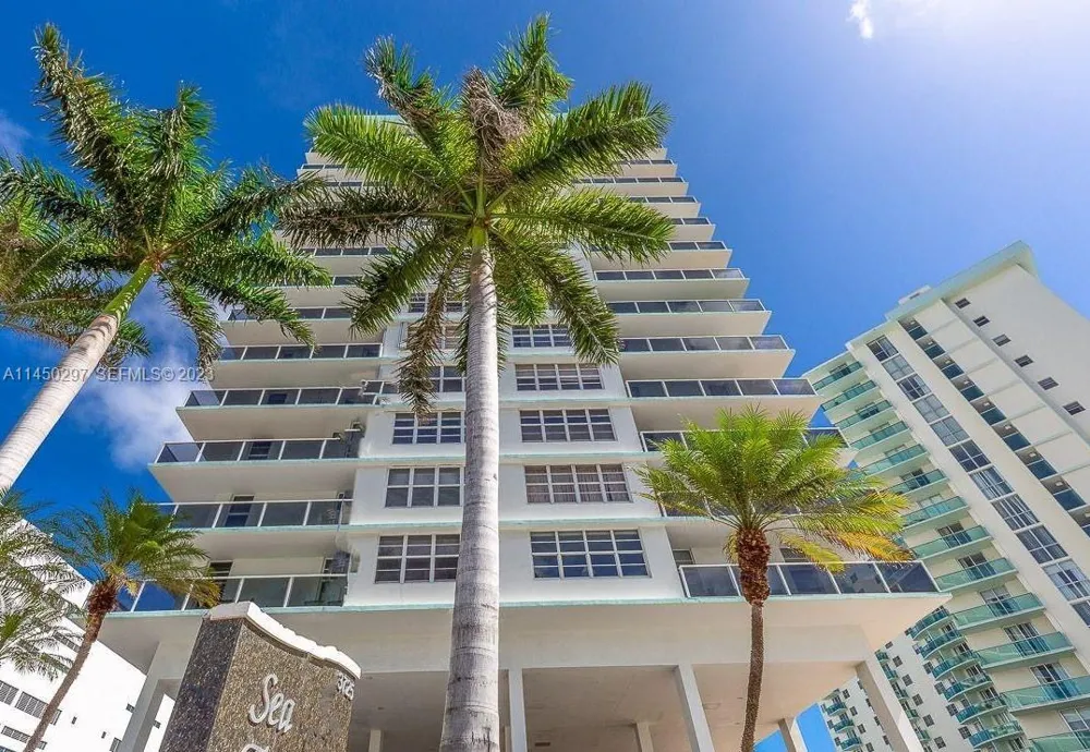 3725 S Ocean Dr #1521 Hollywood, FL 33019