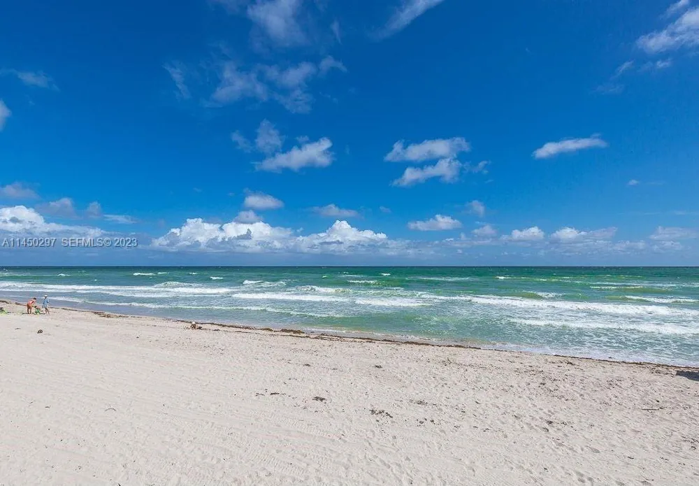 3725 S Ocean Dr #1521 Hollywood, FL 33019