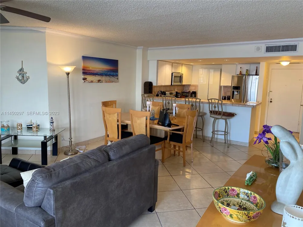 3725 S Ocean Dr #1521 Hollywood, FL 33019