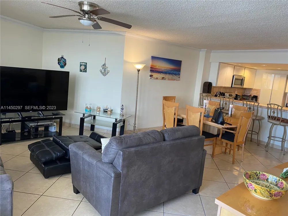 3725 S Ocean Dr #1521 Hollywood, FL 33019