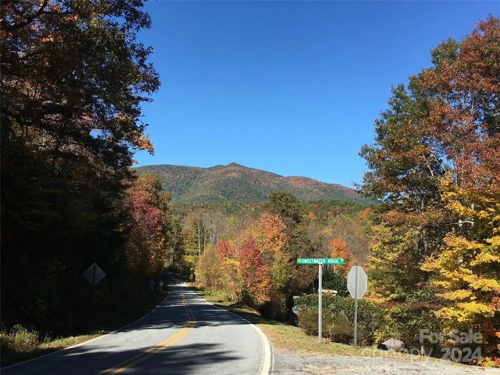 L 3 Sweetwater Ridge Road Balsam Grove, NC 28708