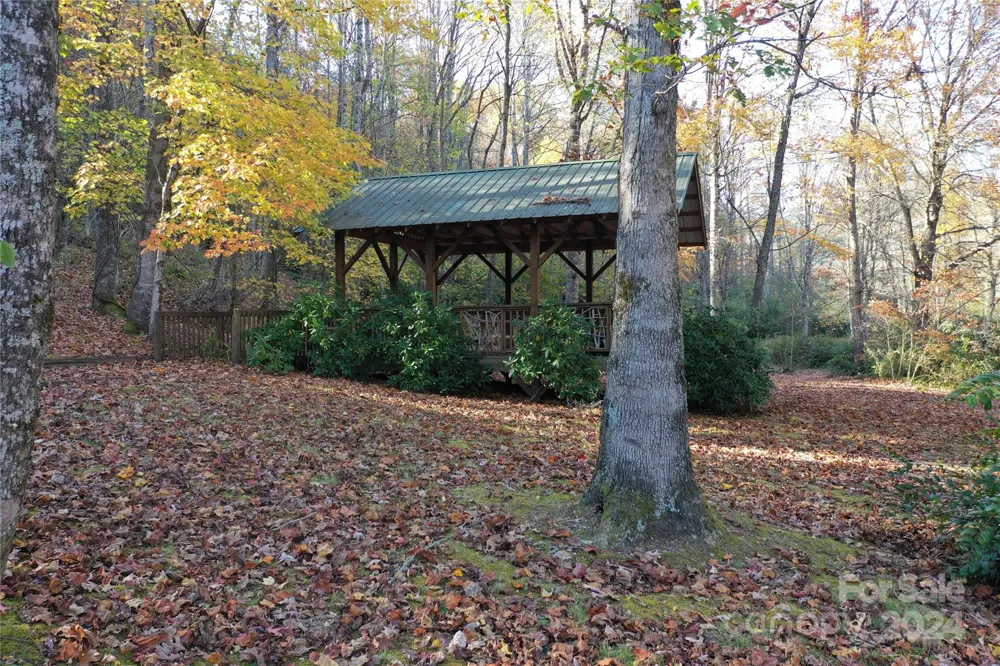 L 3 Sweetwater Ridge Road Balsam Grove, NC 28708