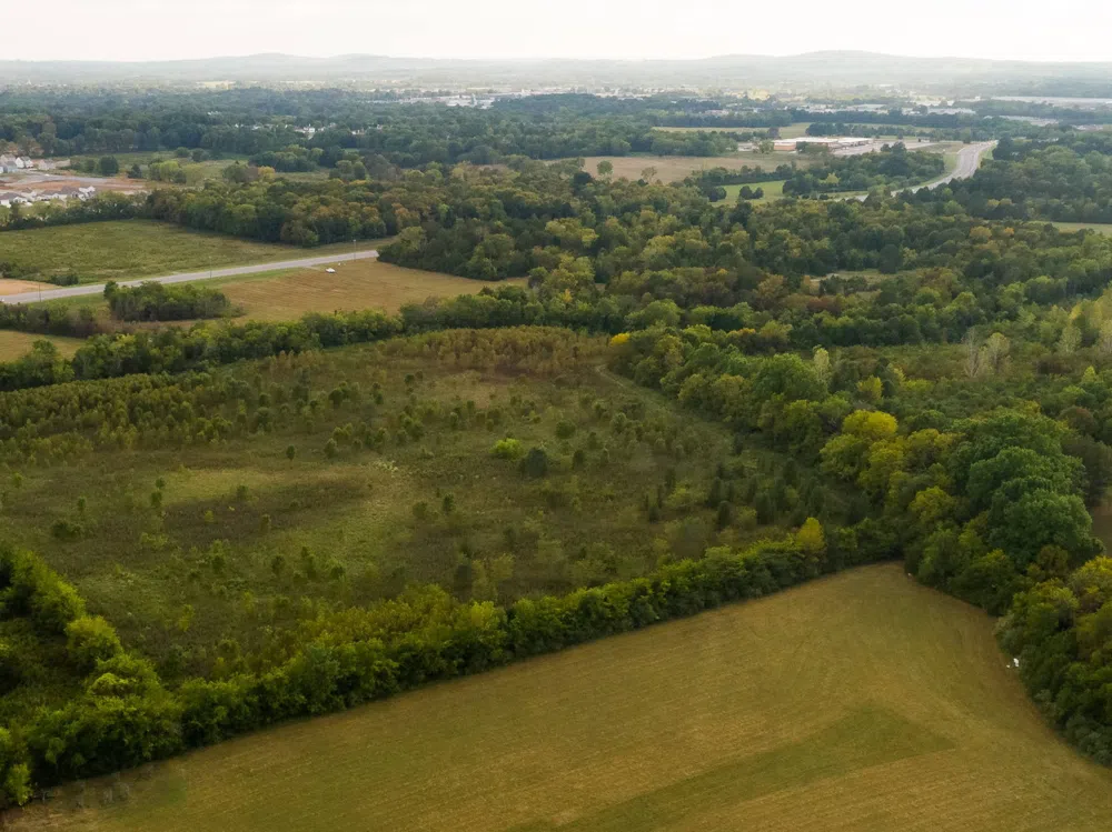 2070 Hunters Point Pike Lebanon, TN 37087