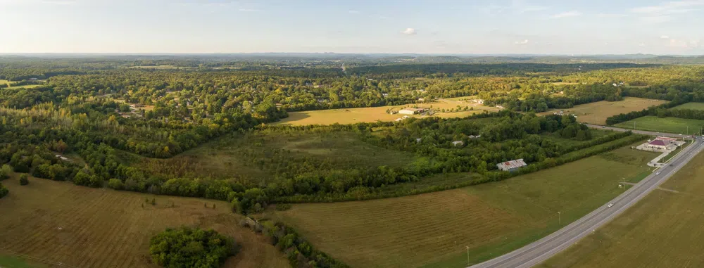 2070 Hunters Point Pike Lebanon, TN 37087