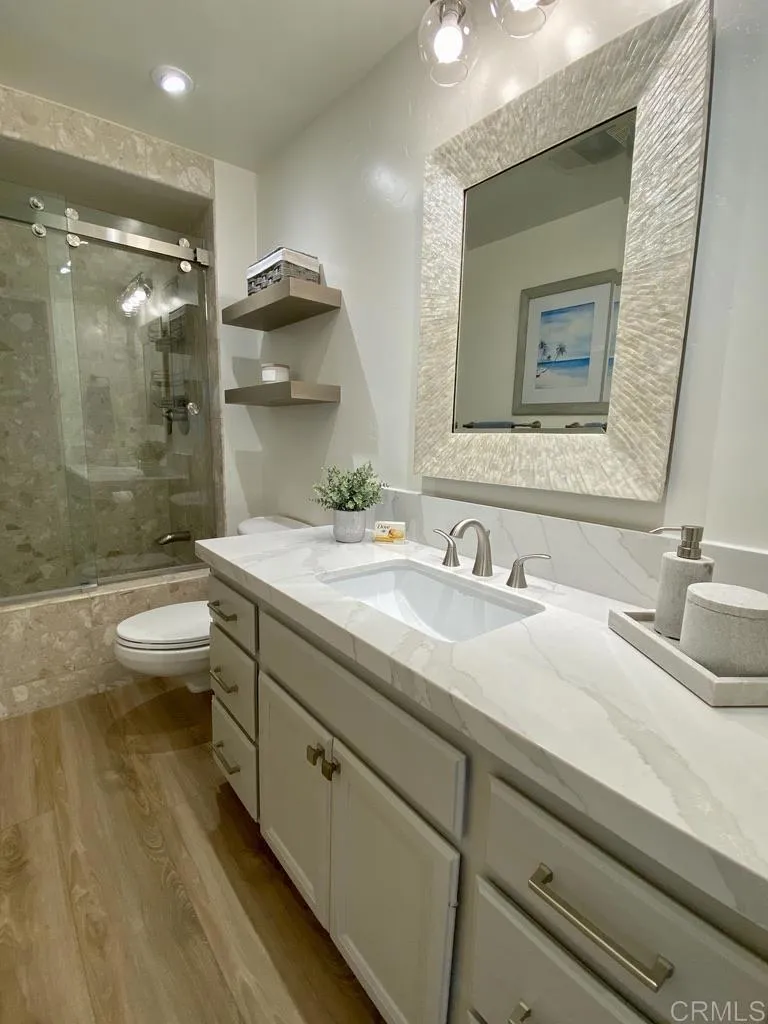 1562 Camino Del Mar #444 Del Mar, CA 92014