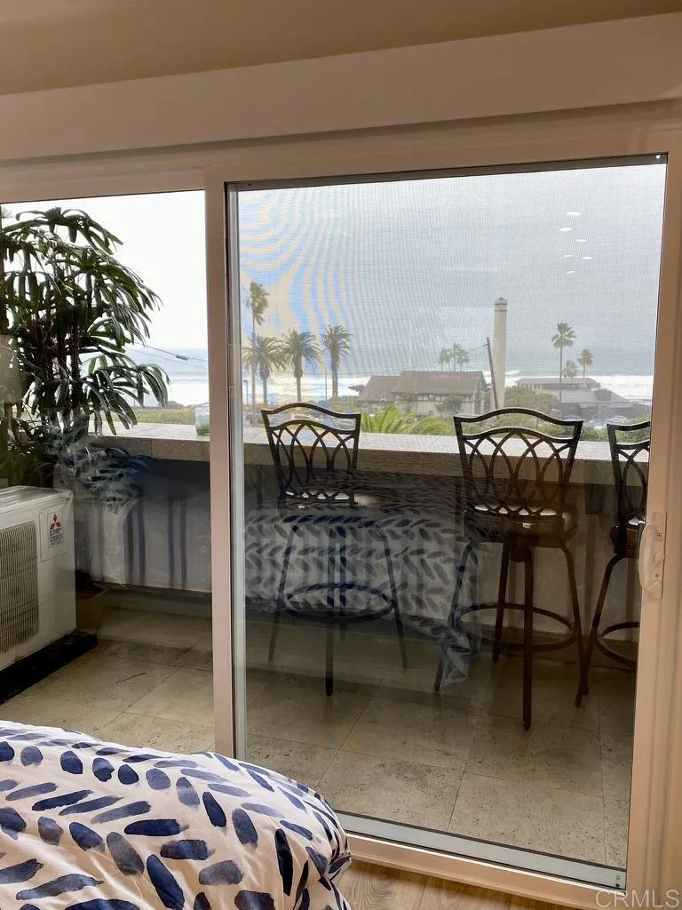 1562 Camino Del Mar #444 Del Mar, CA 92014