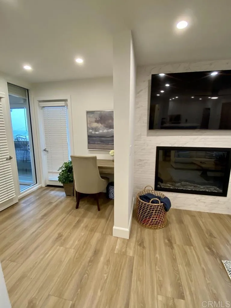 1562 Camino Del Mar #444 Del Mar, CA 92014