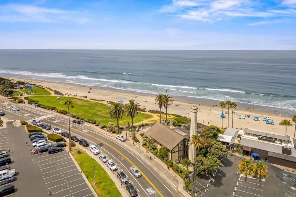 1562 Camino Del Mar #444 Del Mar, CA 92014