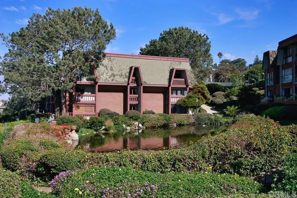 1562 Camino Del Mar #444 Del Mar, CA 92014