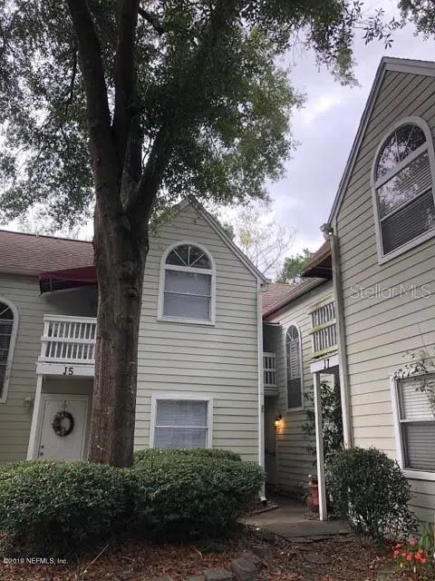 2300 TWELVE OAKS DRIVE #J6