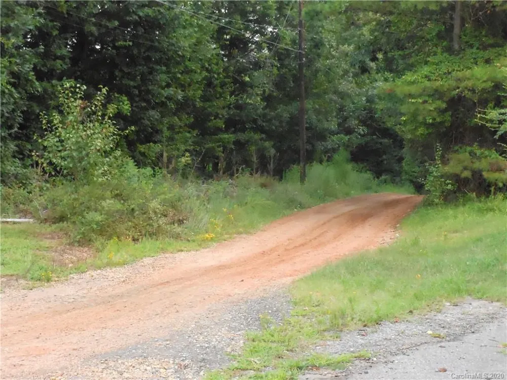 7950 Mocassin Drive Sherrills Ford, NC 28673