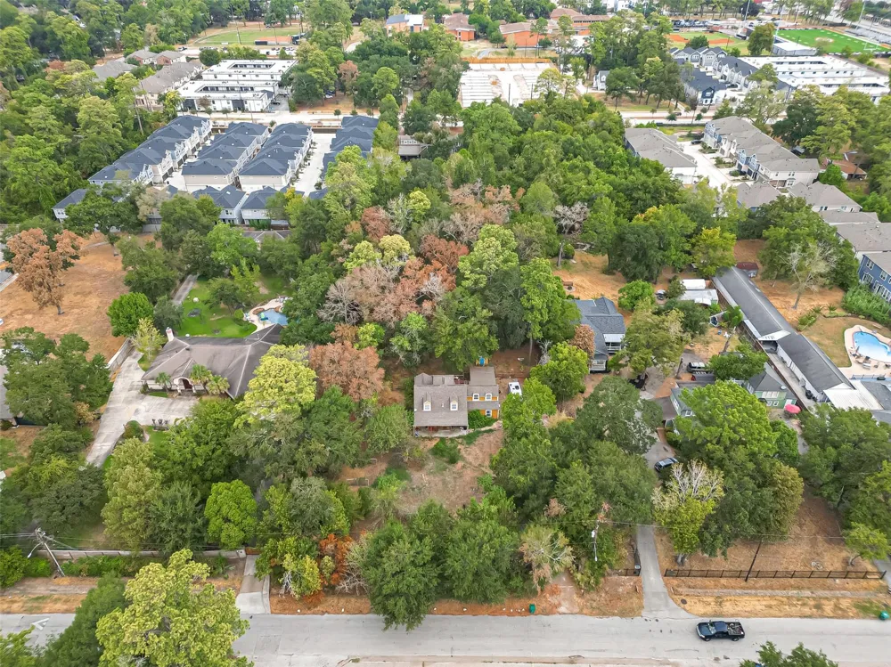 806 Lehman Street Houston, TX 77018