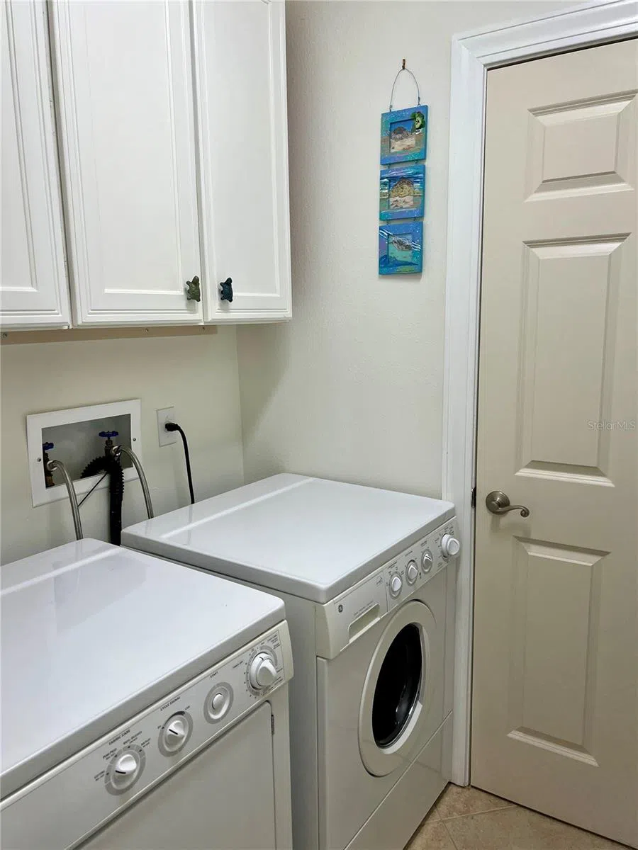 8561 AMBERJACK CIRCLE #301 Englewood, FL 34224