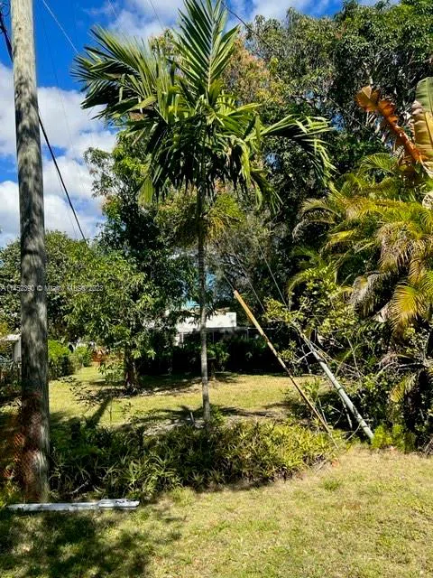 821 NE 120th St Biscayne Park, FL 33161