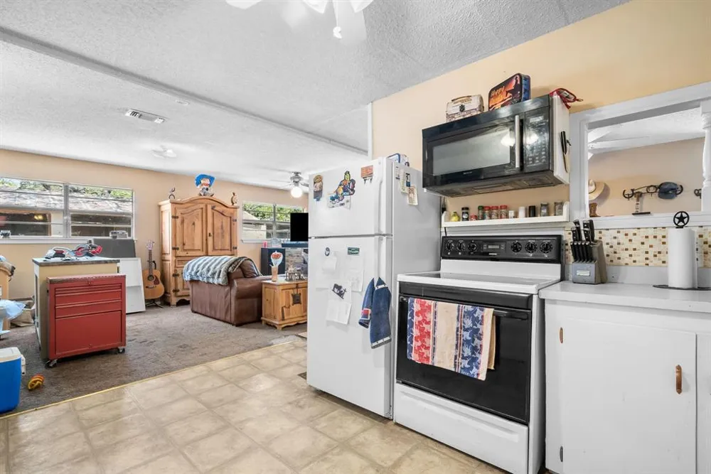 12125 Fm 920 Weatherford, TX 76088