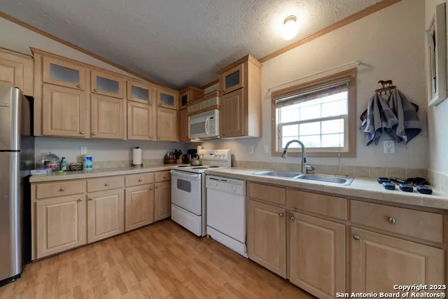 649 Rocky Hill Rd Junction, TX 76849