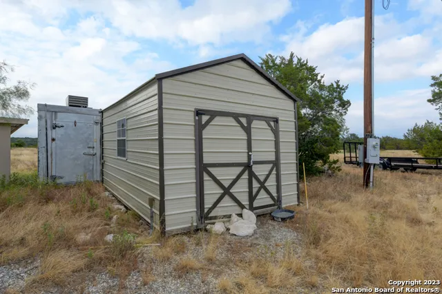 649 Rocky Hill Rd Junction, TX 76849