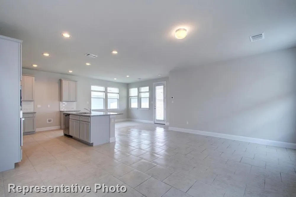 142 Linnet Lane Maxwell, TX 78656