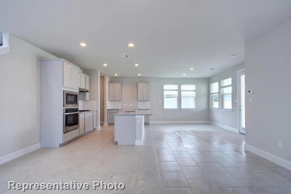 142 Linnet Lane Maxwell, TX 78656