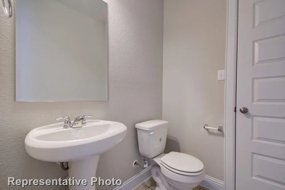 142 Linnet Lane Maxwell, TX 78656