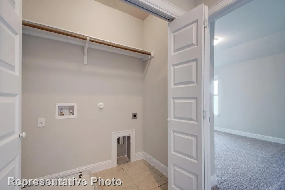 142 Linnet Lane Maxwell, TX 78656