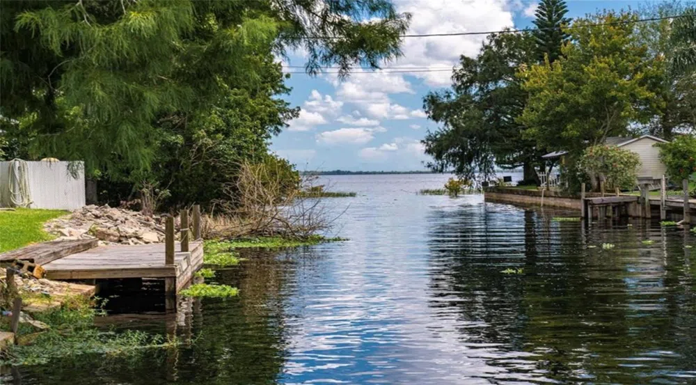 21722 73RD LANE Vero Beach, FL 32966