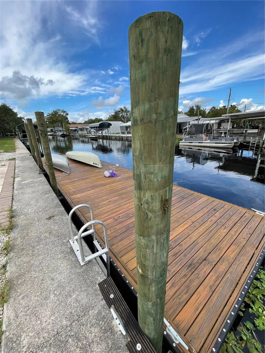 21722 73RD LANE Vero Beach, FL 32966
