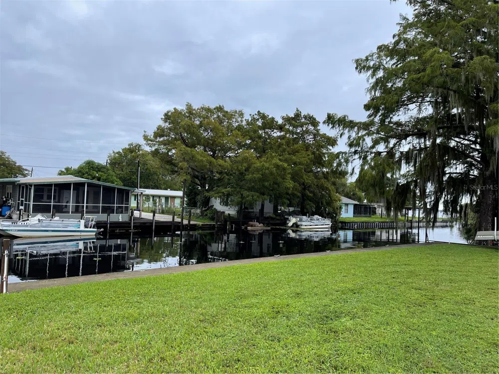 21722 73RD LANE Vero Beach, FL 32966