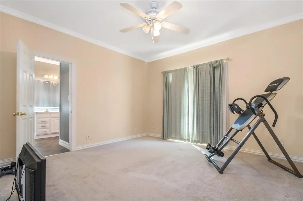 1516 S Colorado Street Coleman, TX 76834
