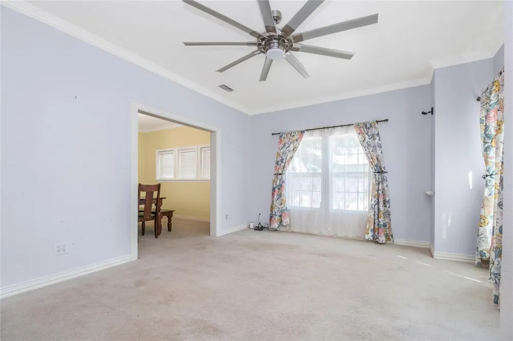 1516 S Colorado Street Coleman, TX 76834