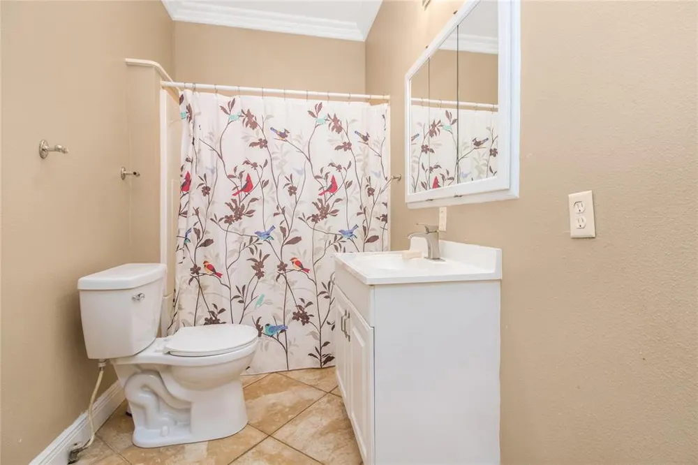1516 S Colorado Street Coleman, TX 76834