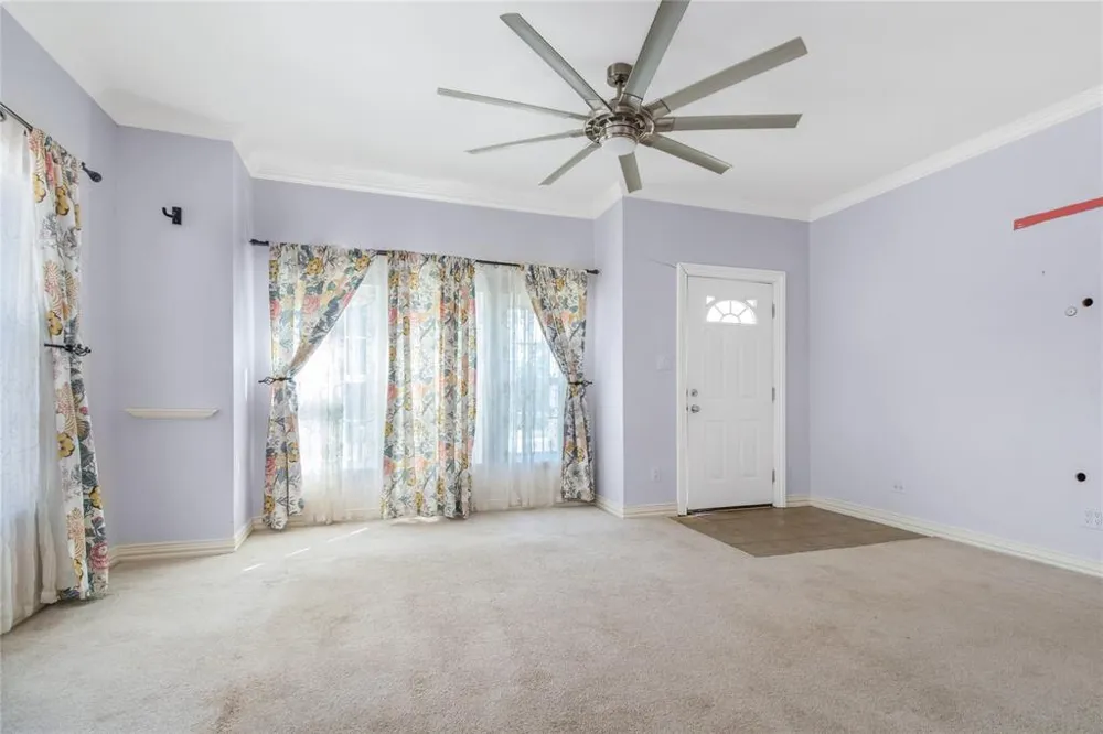 1516 S Colorado Street Coleman, TX 76834