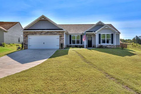 227 PEBBLE LN