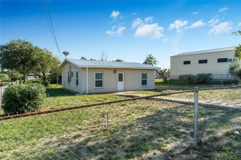 106 Overview Drive