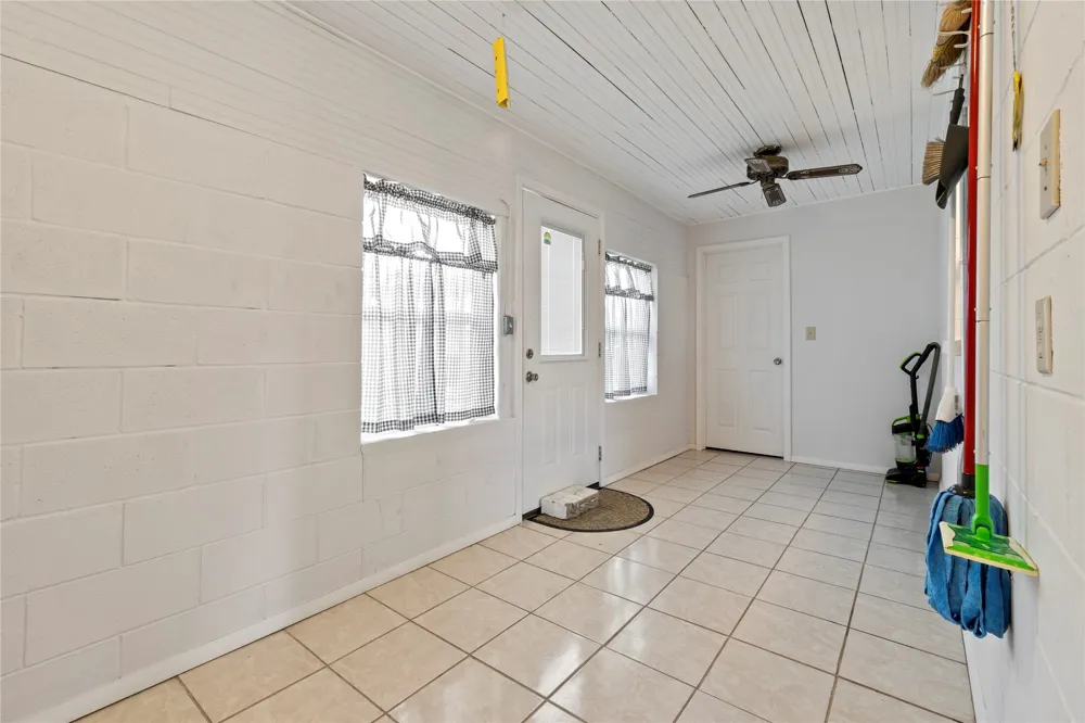 106 Overview Drive Zapata, TX 78076