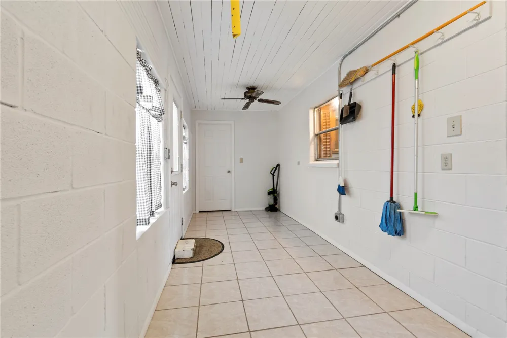 106 Overview Drive Zapata, TX 78076