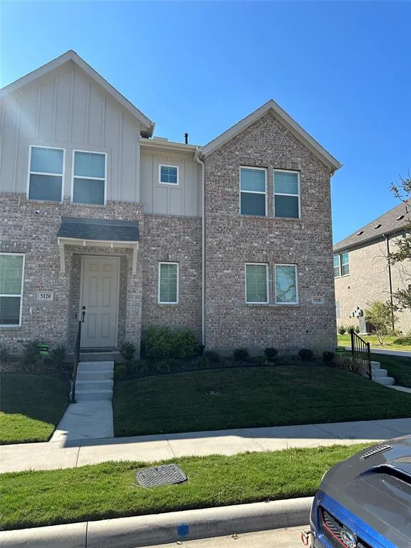 5118 Springlake Parkway Haltom City, TX 76117