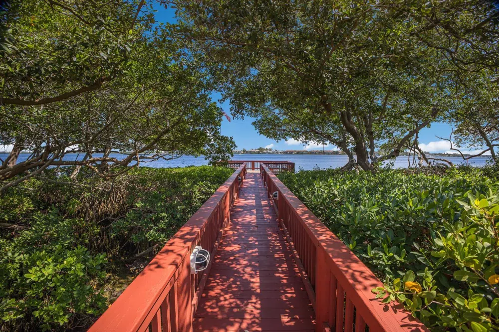 1801 GULF DRIVE #248 Bradenton Beach, FL 34217