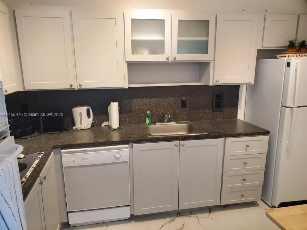 3801 S Ocean Dr #6S Hollywood, FL 33019