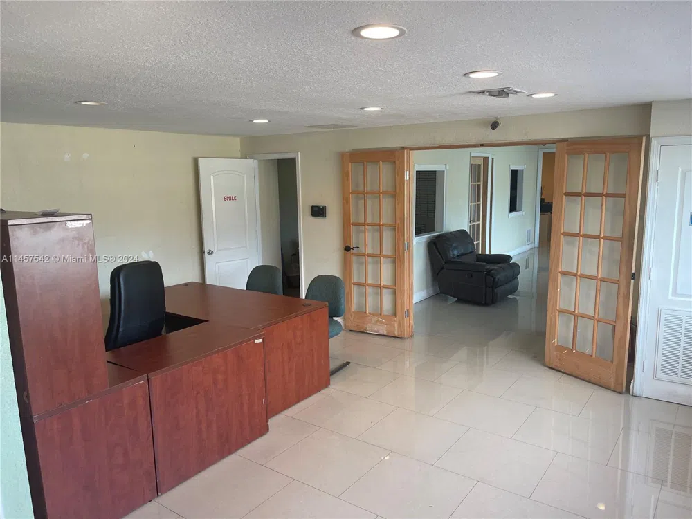 9800 NW 27th Ave Miami, FL 33147