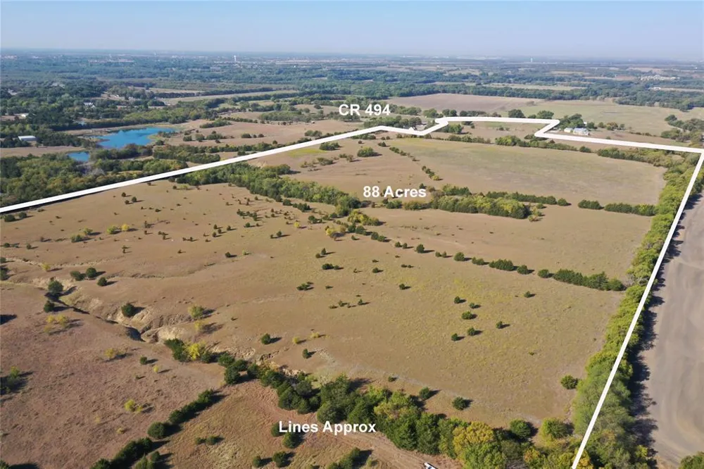 3868 County Road 494 Princeton, TX 75407